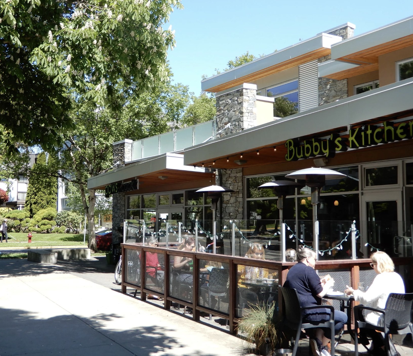 Cook Street Village café patio, Fairfield